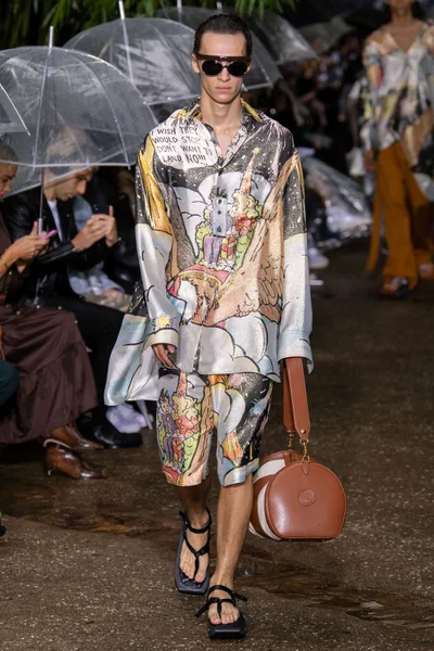 Look 36